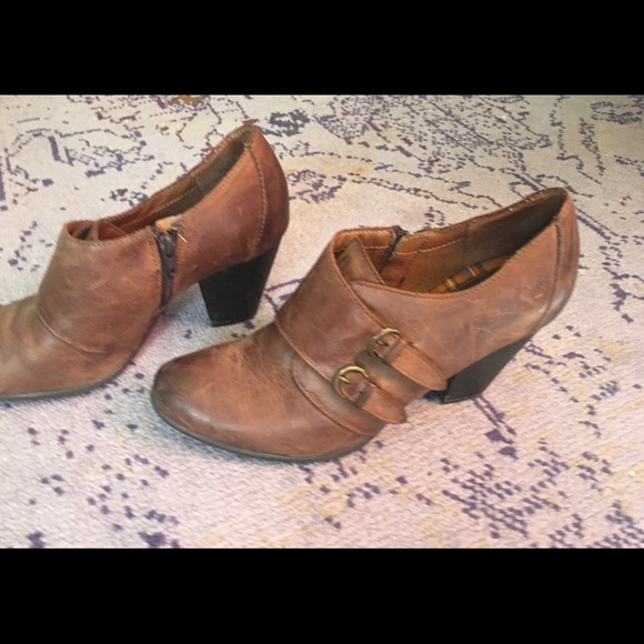 BOC booties- size 10- gorgeous brown. - Picture 6 of 7